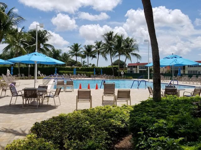 341 Piedmont 341, Delray Beach, FL 33484