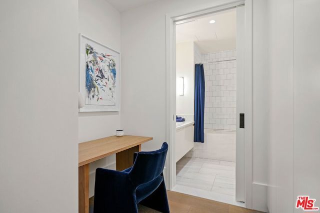 8420 W Sunset Boulevard 307, West Hollywood, CA 90069