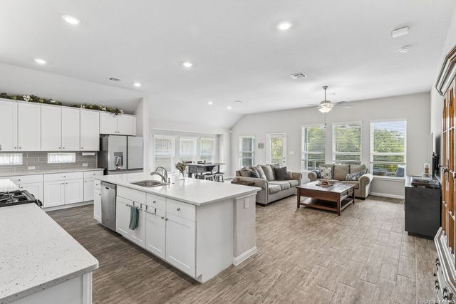 3103 BLENHEIM PARK, Bulverde, TX 78163