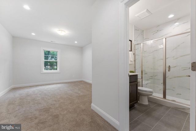 505 GLYNDON ST NE, Vienna, VA 22180
