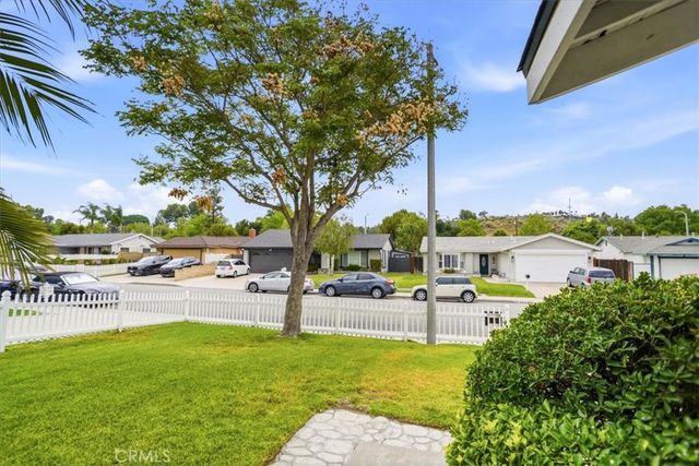 27465 Cherry Creek Drive, Valencia, CA 91354