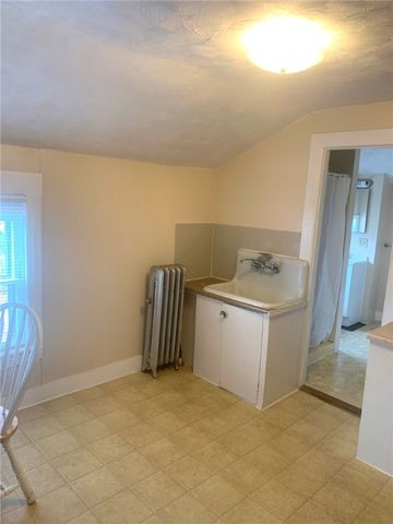 19 JENKS Street 8, Central Falls, RI 02863