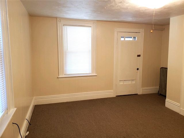 19 JENKS Street 8, Central Falls, RI 02863