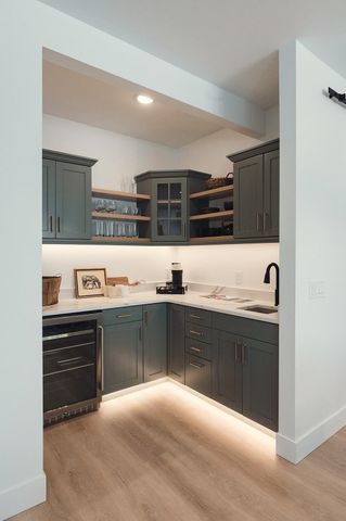 6707 Huntsman Drive, Acme Twp, MI 49690