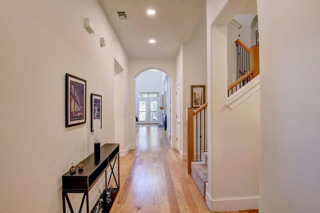 7800 Southwest PKWY 510, Austin, TX 78735
