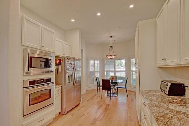 7800 Southwest PKWY 510, Austin, TX 78735