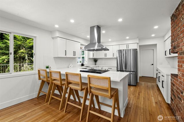 6753 Bellevista Place NW, Olympia, WA 98502