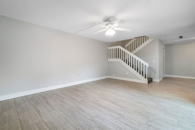 825 Center Street 3d, Jupiter, FL 33458