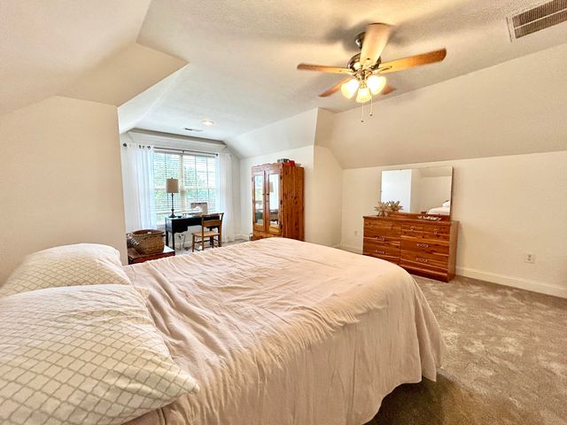 361 Kolsons Landing Drive, Somerset, KY 42503