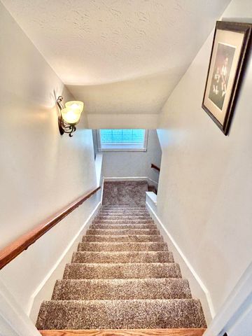 361 Kolsons Landing Drive, Somerset, KY 42503