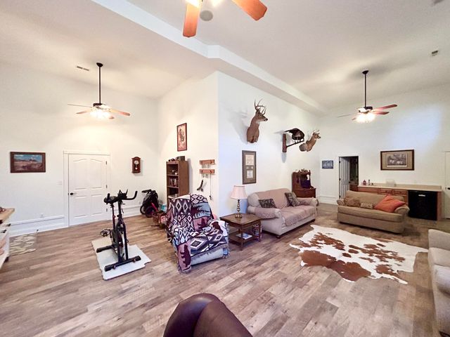 361 Kolsons Landing Drive, Somerset, KY 42503