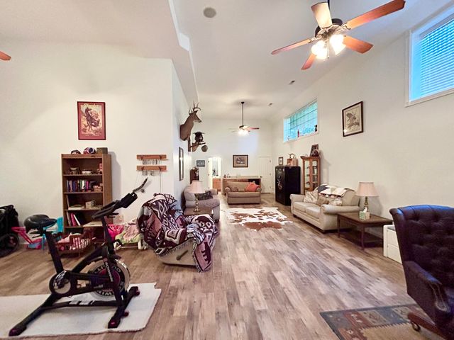 361 Kolsons Landing Drive, Somerset, KY 42503