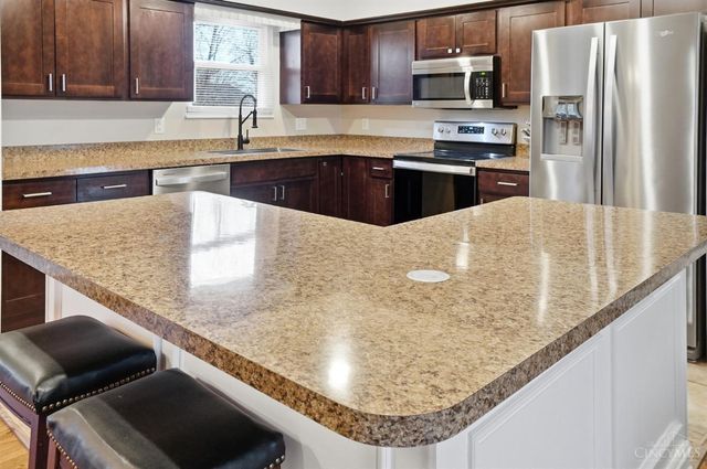 804 Victoria Drive, Franklin, OH 45005