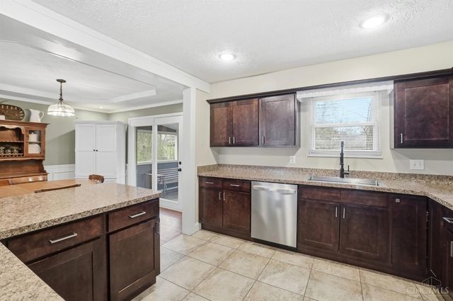804 Victoria Drive, Franklin, OH 45005