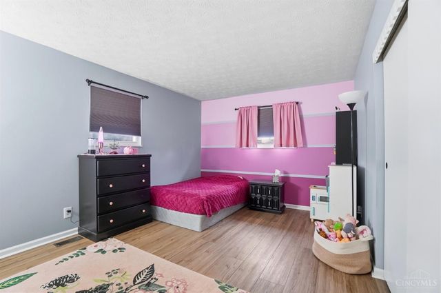 804 Victoria Drive, Franklin, OH 45005