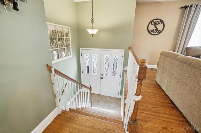 804 Victoria Drive, Franklin, OH 45005