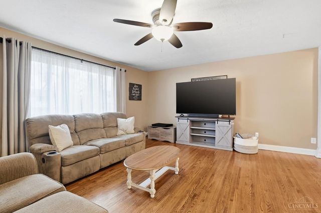 804 Victoria Drive, Franklin, OH 45005