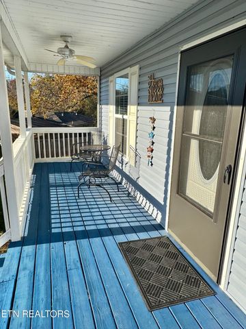 203 Simmons Rd, Loudon, TN 37774