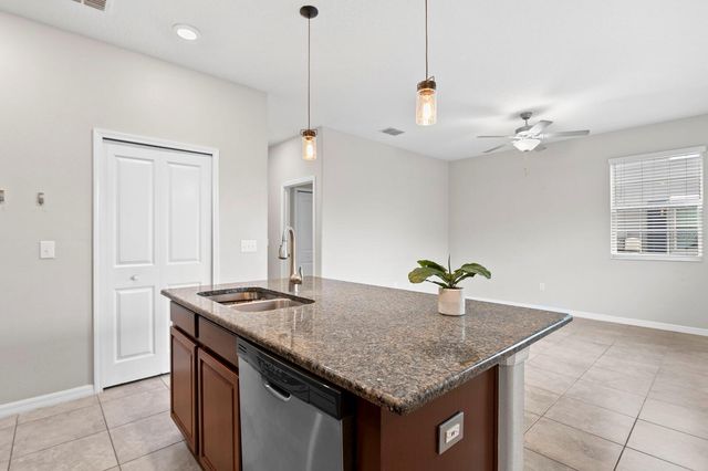 17402 CRUISER BEND, Land O Lakes, FL 34638