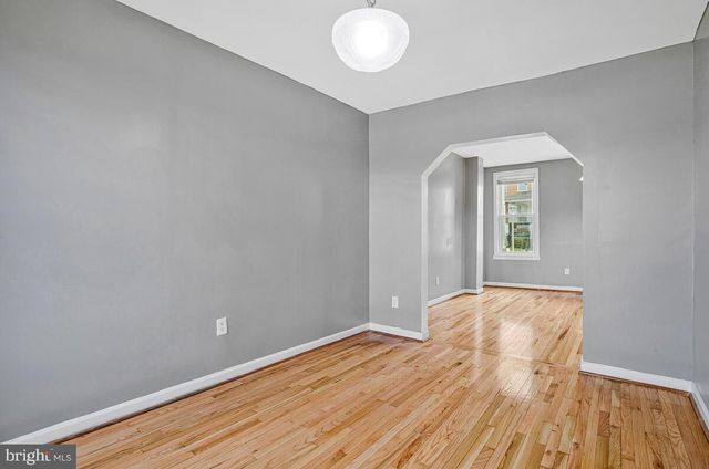 5204 IVANHOE AVE, Baltimore, MD 21212