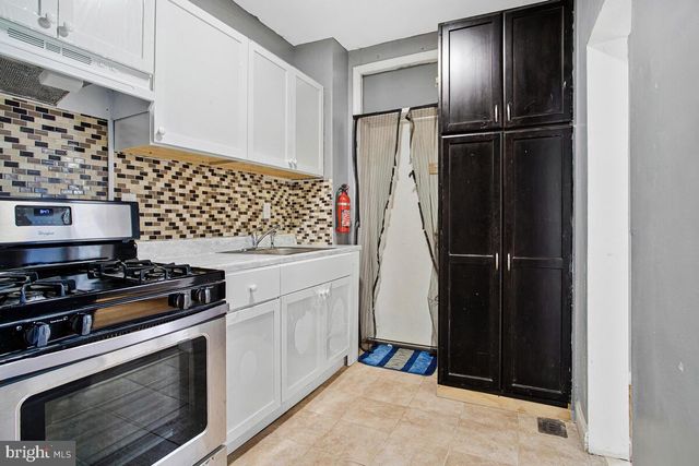 5204 IVANHOE AVE, Baltimore, MD 21212