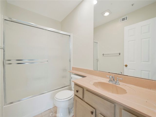 1131 Campbell St 233, Glendale, CA 91207