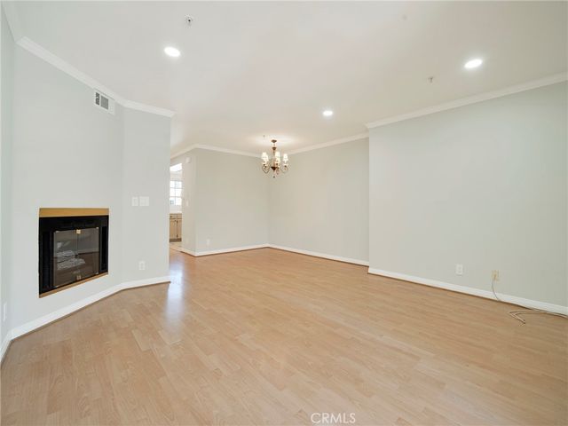 1131 Campbell St 233, Glendale, CA 91207