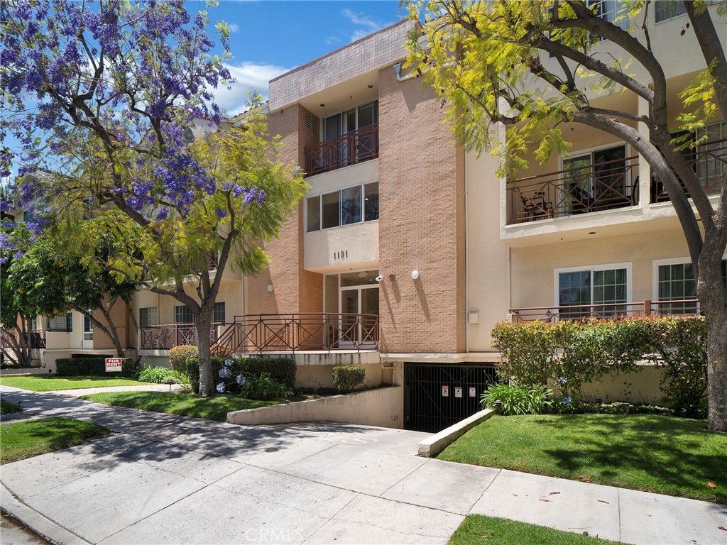 1131 Campbell St 233, Glendale, CA 91207