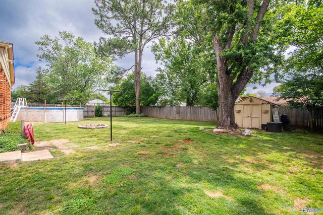 1204 Garth Avenue SW, Decatur, AL 35601