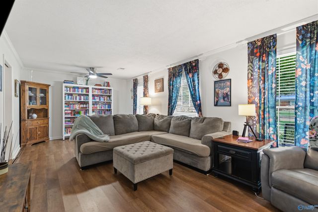 1204 Garth Avenue SW, Decatur, AL 35601