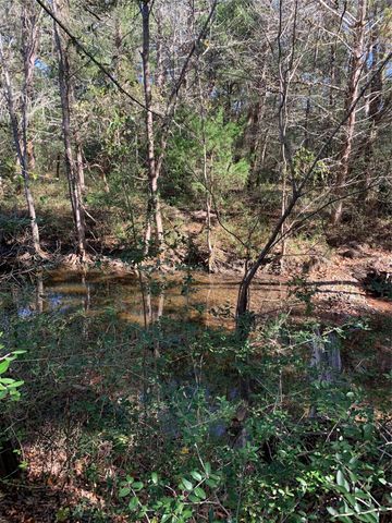 2551 Jurecka Road, Fayetteville, TX 78940