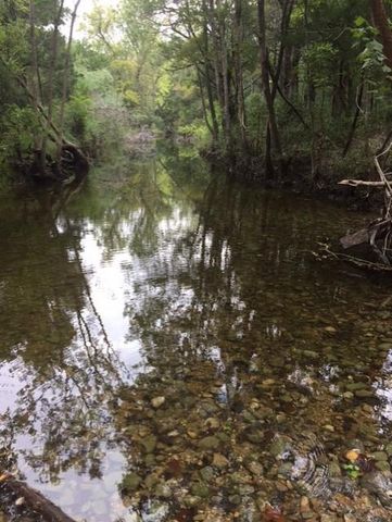 2551 Jurecka Road, Fayetteville, TX 78940