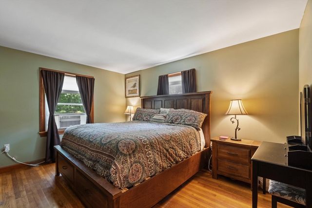 430 Williams Rd, Fitchburg, MA 01420