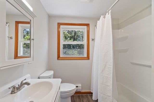 430 Williams Rd, Fitchburg, MA 01420