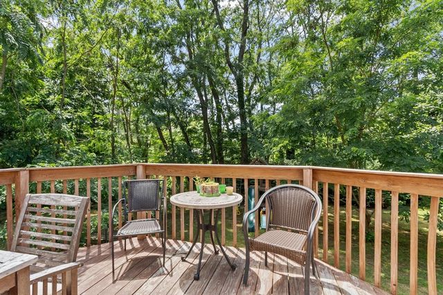 430 Williams Rd, Fitchburg, MA 01420