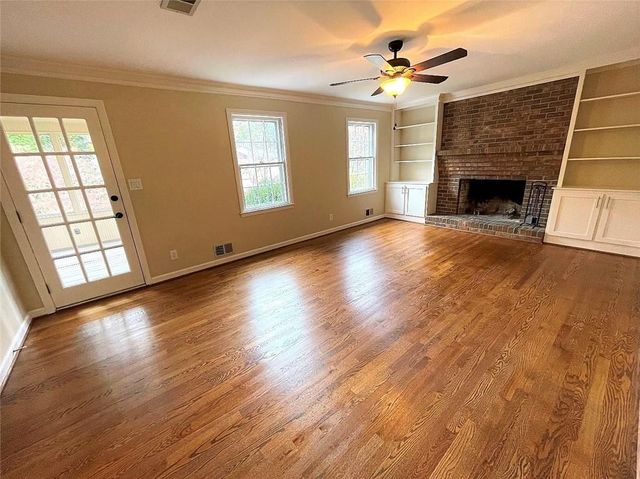 1150 Falstaff Drive, Roswell, GA 30076