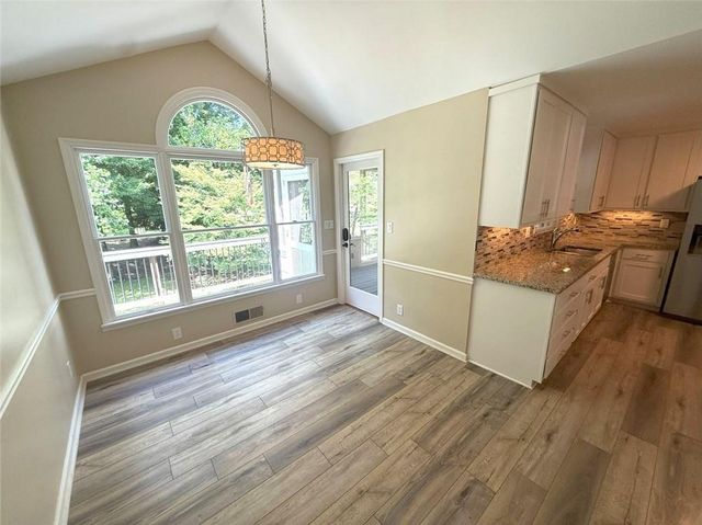 1150 Falstaff Drive, Roswell, GA 30076
