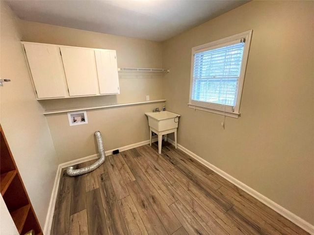 1150 Falstaff Drive, Roswell, GA 30076