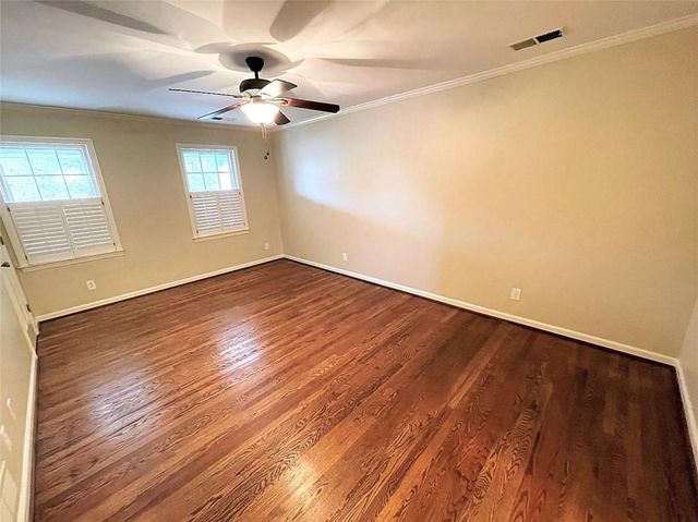 1150 Falstaff Drive, Roswell, GA 30076