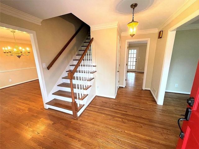1150 Falstaff Drive, Roswell, GA 30076