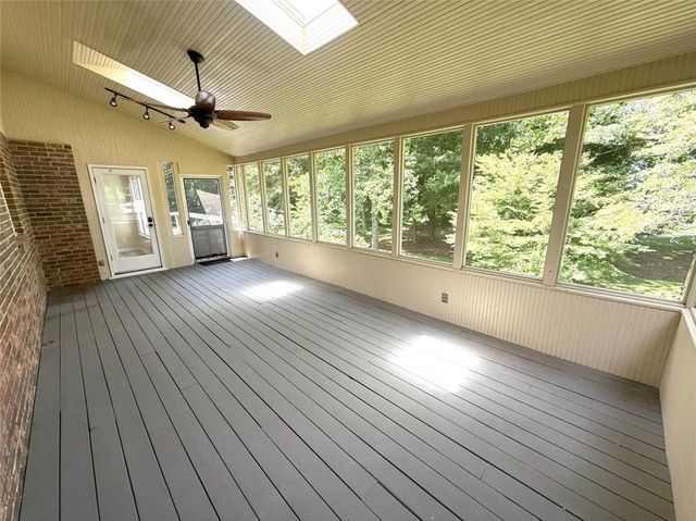 1150 Falstaff Drive, Roswell, GA 30076
