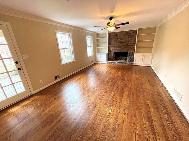1150 Falstaff Drive, Roswell, GA 30076