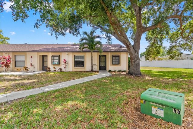 11511 113TH STREET 11C, Largo, FL 33778