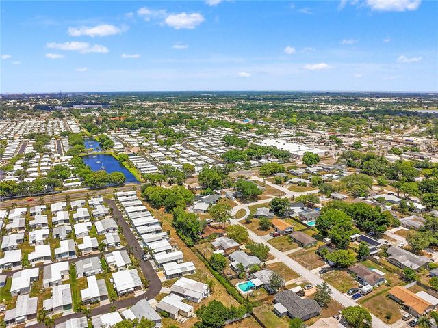 11511 113TH STREET 11C, Largo, FL 33778