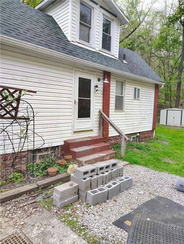 450 Coal Hollow Rd, Verona, PA 15147