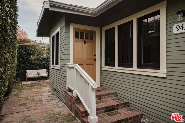 943 Venango Avenue, Los Angeles, CA 90029