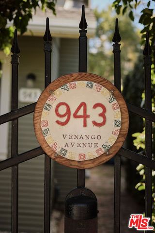 943 Venango Avenue, Los Angeles, CA 90029