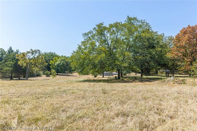 3409 Zion Road, Van Buren, AR 72956