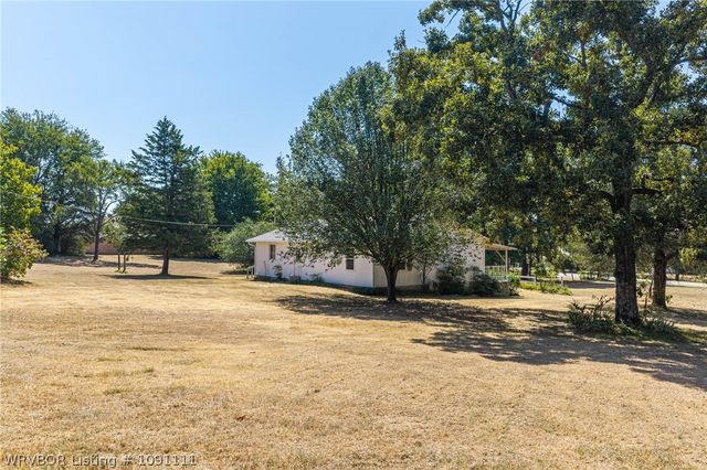 3409 Zion Road, Van Buren, AR 72956