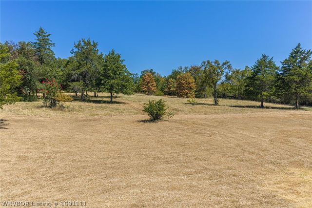 3409 Zion Road, Van Buren, AR 72956